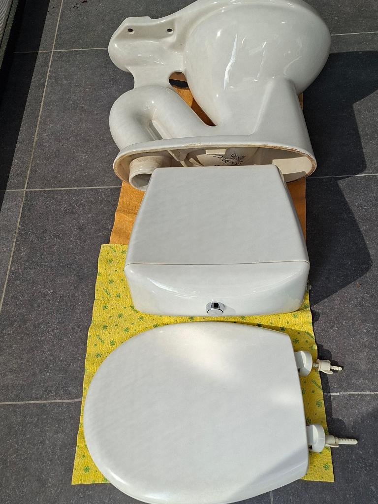 Staand toilette, Diensten en Vakmensen, Loodgieters en Installateurs