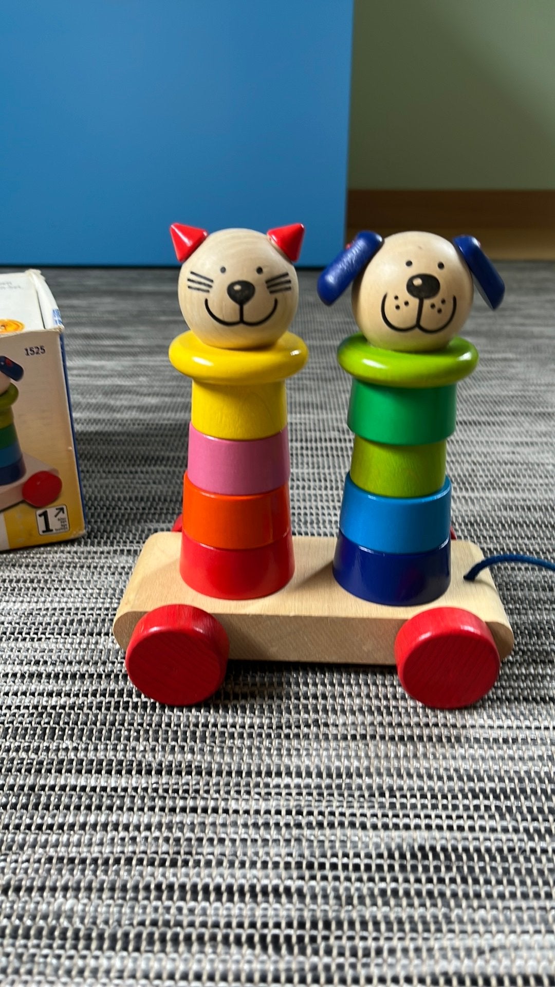 Houten wagentje met kat en hond, Ophalen, Gebruikt