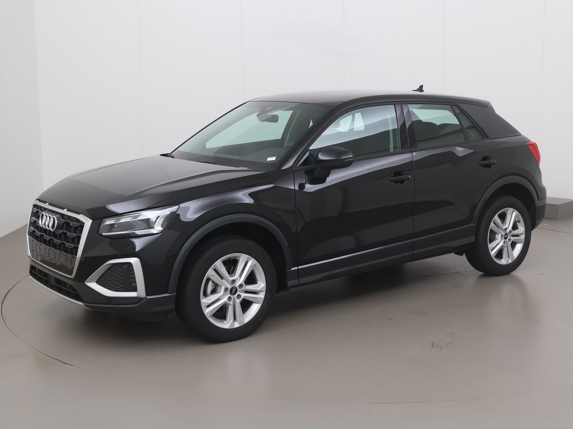 Audi Q2 tfsi business edition advanced 150 AT, Autos, Audi, Achat, Q2, Entreprise, 5 portes