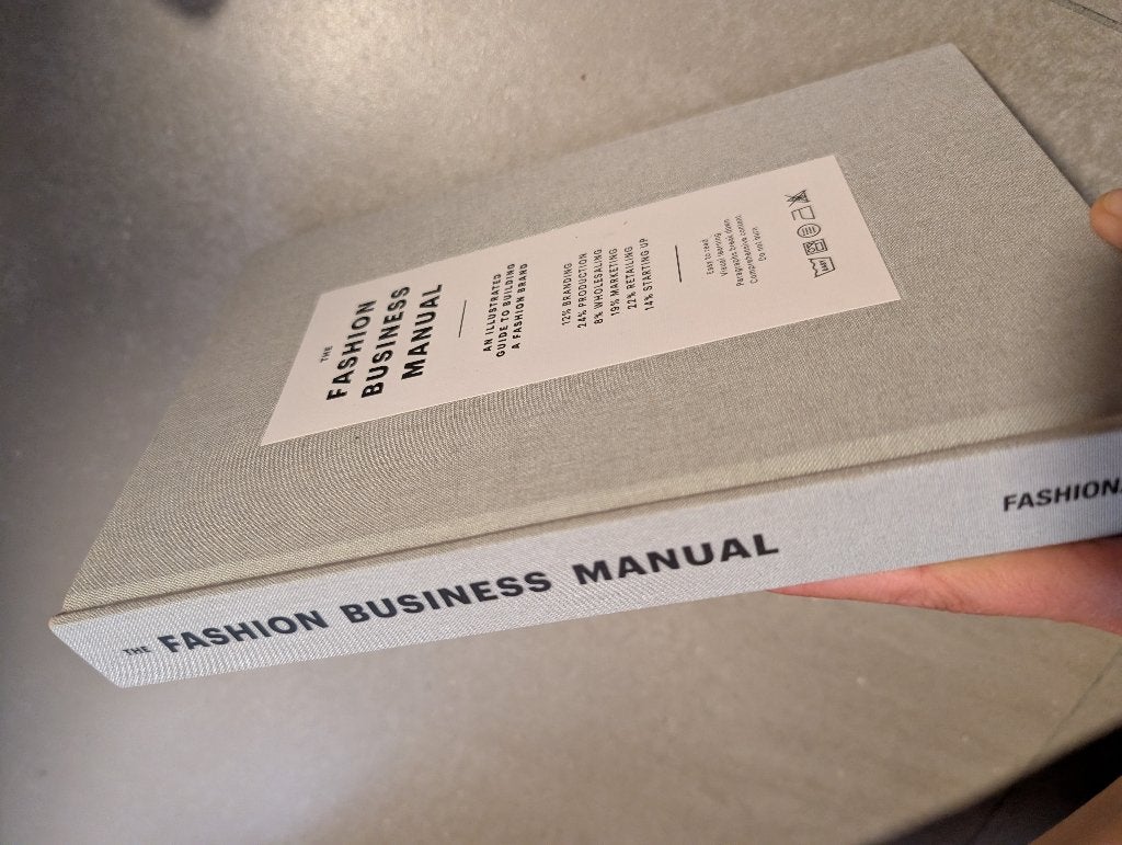 The fashion business manual, Livres, Mode, Neuf, Mode en général, Fashionary, Enlèvement
