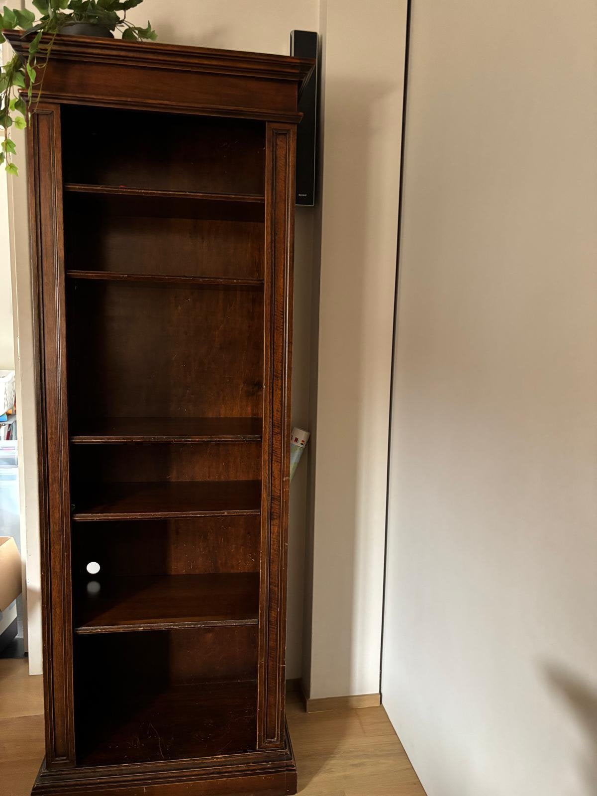 Boekenkast, Ophalen, Gebruikt