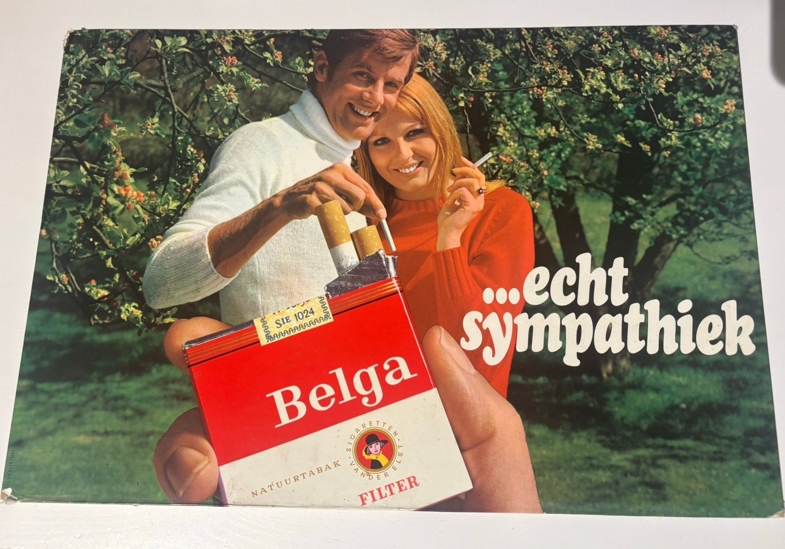 Kartonnen reclame belga, Verzamelen, Ophalen of Verzenden, Zo goed als nieuw, Reclamebord