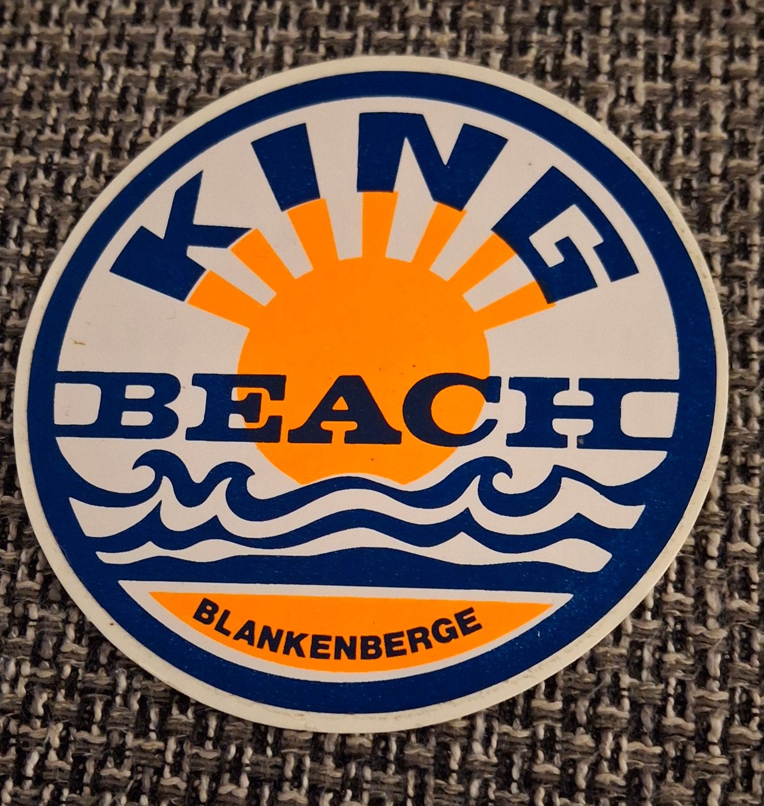 Sticker discotheek dancing King Beach Blankenberge, Ophalen of Verzenden, Zo goed als nieuw, Bedrijf of Vereniging
