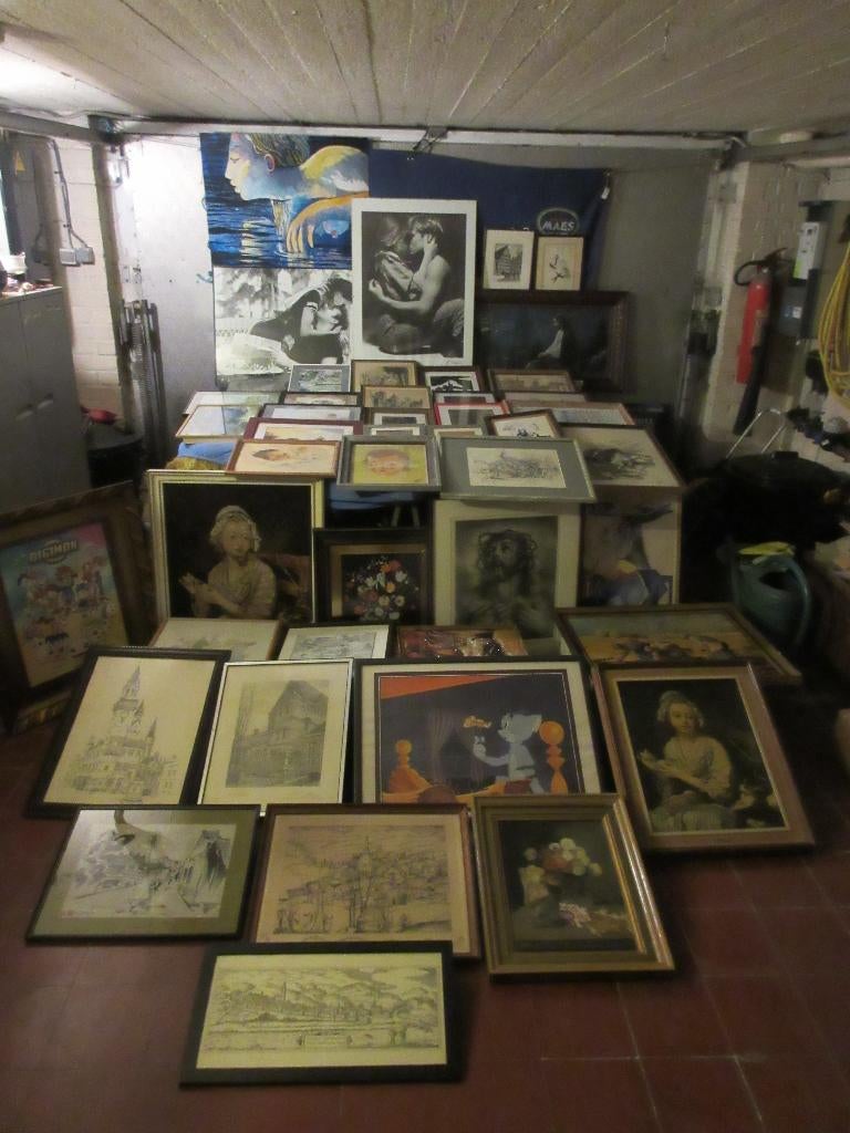 Lot schilderijtjes, tekeningen, affiches enz.., Antiek en Kunst, Ophalen
