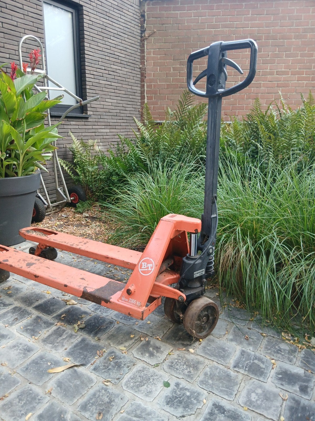BT Lifter LHM230 transpalet, Ophalen