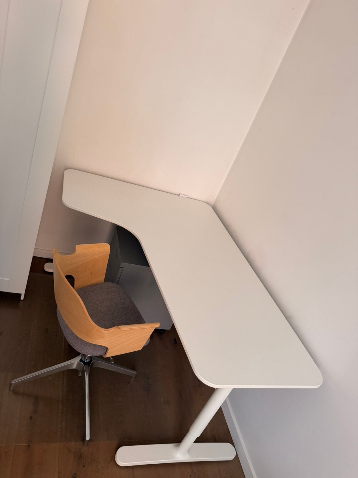Bureau - hoekbureau, Ophalen, Zo goed als nieuw, Hoekbureau