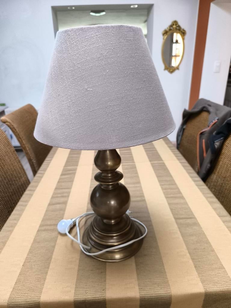 Bronzen tafel lamp, Ophalen