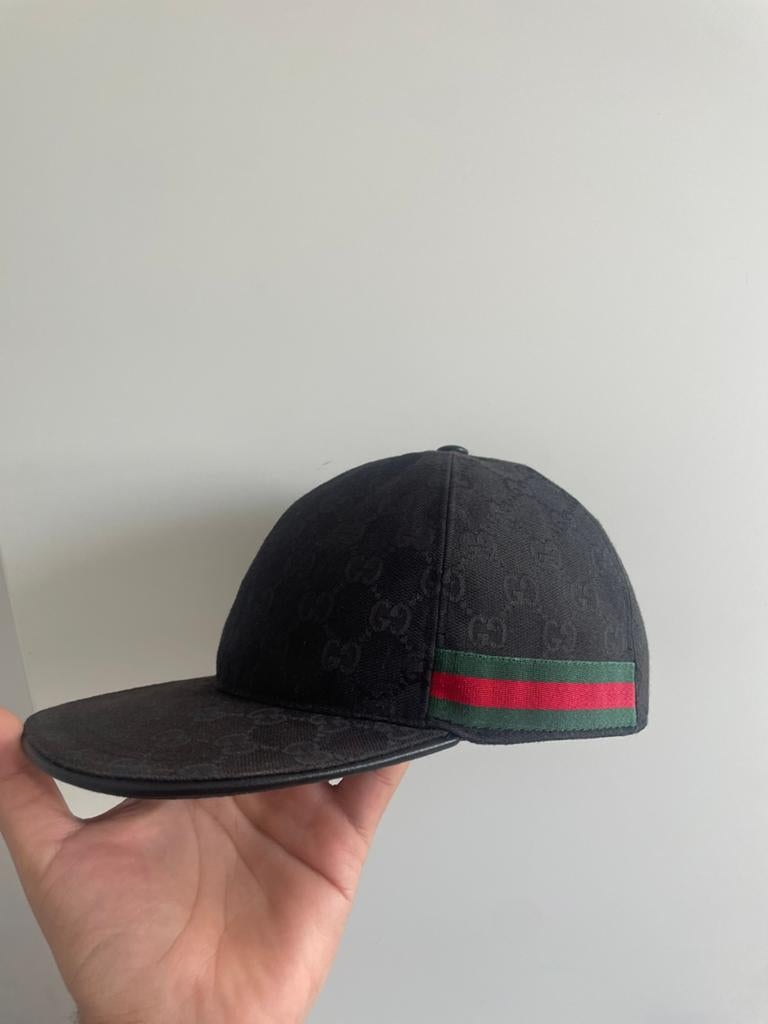 Gucci pet, Ophalen, Zo goed als nieuw, Pet