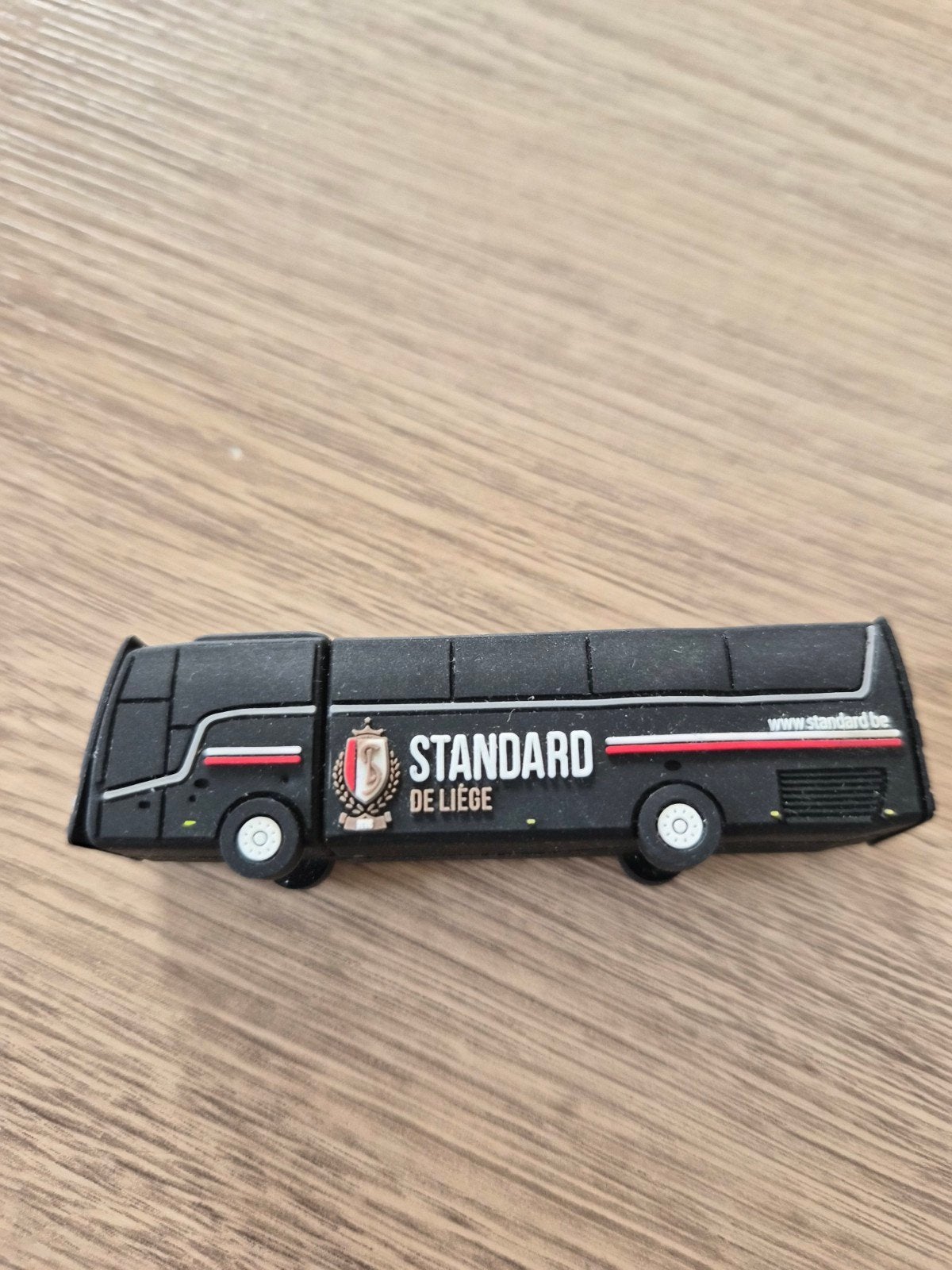 Clé USB Car Standard de Liège, Enlèvement