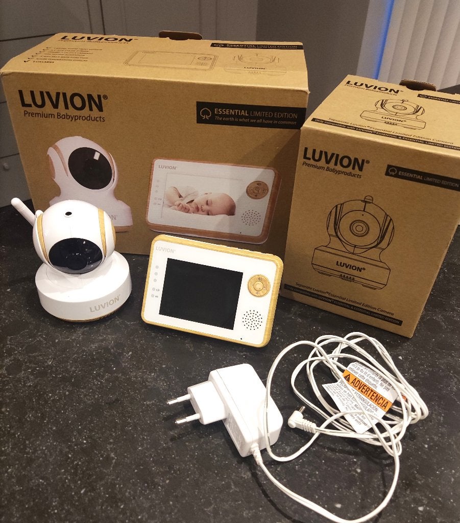 Luvion Essential Limited Edition hout + extra camera, Kinderen en Baby's, Ophalen of Verzenden, Zo goed als nieuw, 250 meter of meer