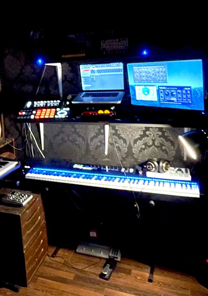 Native Instruments Komplete Kontrol S88 MK1 (Perfecte staat), Ophalen, Zo goed als nieuw
