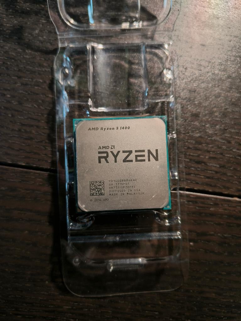 AMD Ryzen 5 1400 (AM4), Computers en Software, Processors, Gebruikt, 4-core, 3 tot 4 Ghz, Ophalen of Verzenden