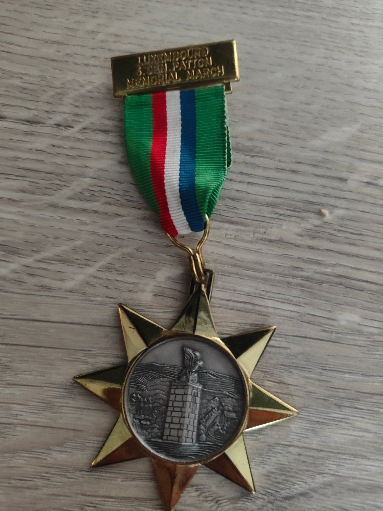Médaille Luxembourg général patton memorial, Collections, Objets militaires | Général, Enlèvement ou Envoi