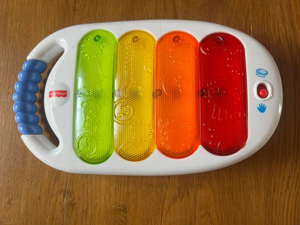 Fisher price piano, Enfants & Bébés, Jouets | Fisher-Price, Enlèvement, Comme neuf
