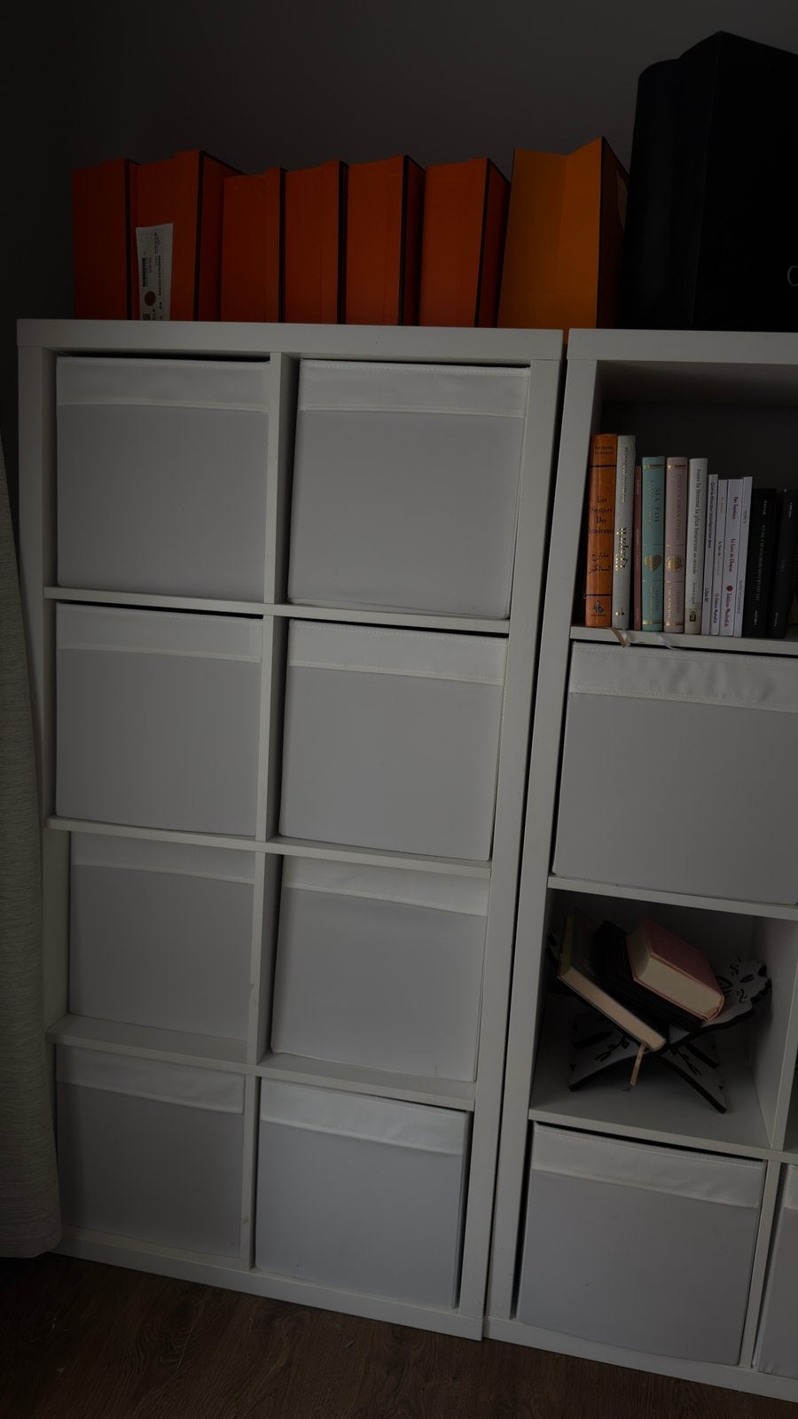 2 étagères IKEA KALLAX blanches 77x147 + rangements, Enlèvement, Comme neuf