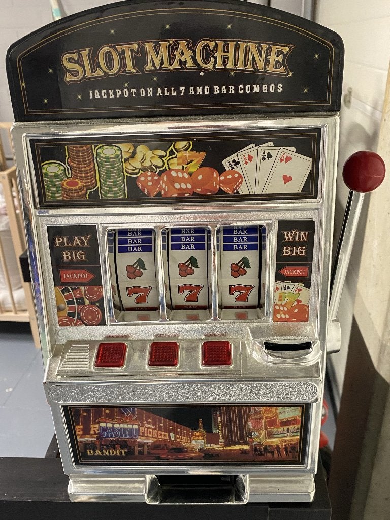 Machine à sous pour jouets, Autres monnaies, Enlèvement, Utilisé