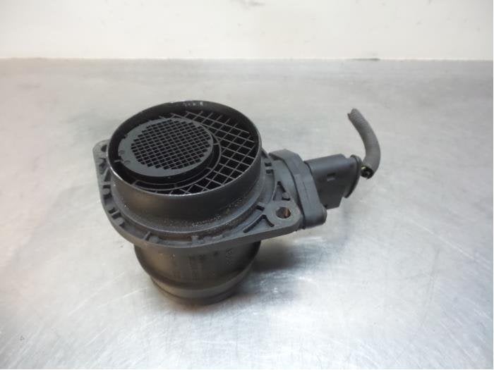 Compteur de masse d'air d'un Volkswagen Fox (Fox 05-), Volkswagen, -, 3 mois de garantie, Utilisé