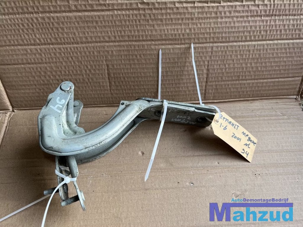 RENAULT MEGANE 1 Motorkap scharnier set 1999-2003, Renault Group, Gebruikt, Contact.group@renault.com, Renault