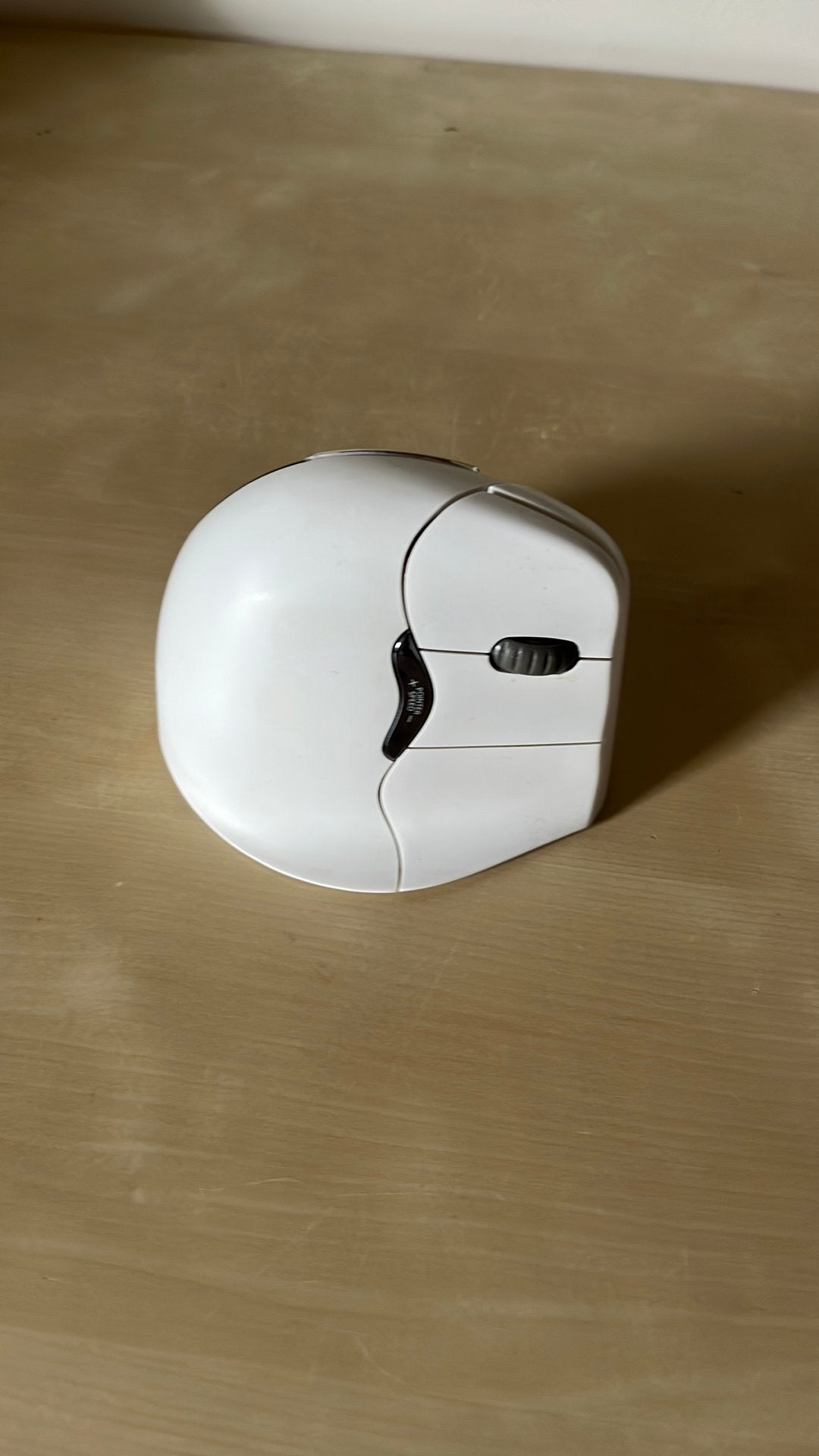 Evolient vertical mouse, Informatique & Logiciels, Souris, Ergonomique, Souris, Enlèvement, Ne fonctionne pas