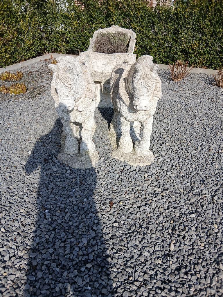 2 paarden met kar, Tuin en Terras, Ophalen