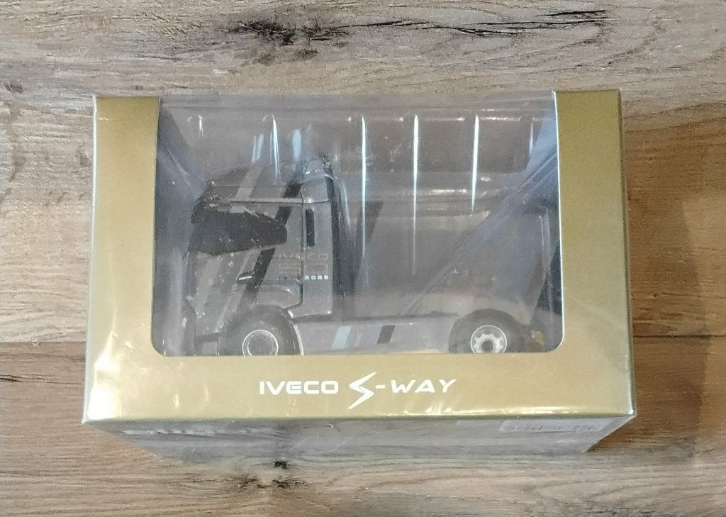 IVECO S-WAY 2025 50TH ANNIVERSARY EDITION TRUCK, Ophalen of Verzenden, Nieuw, Bus of Vrachtwagen, Overige merken