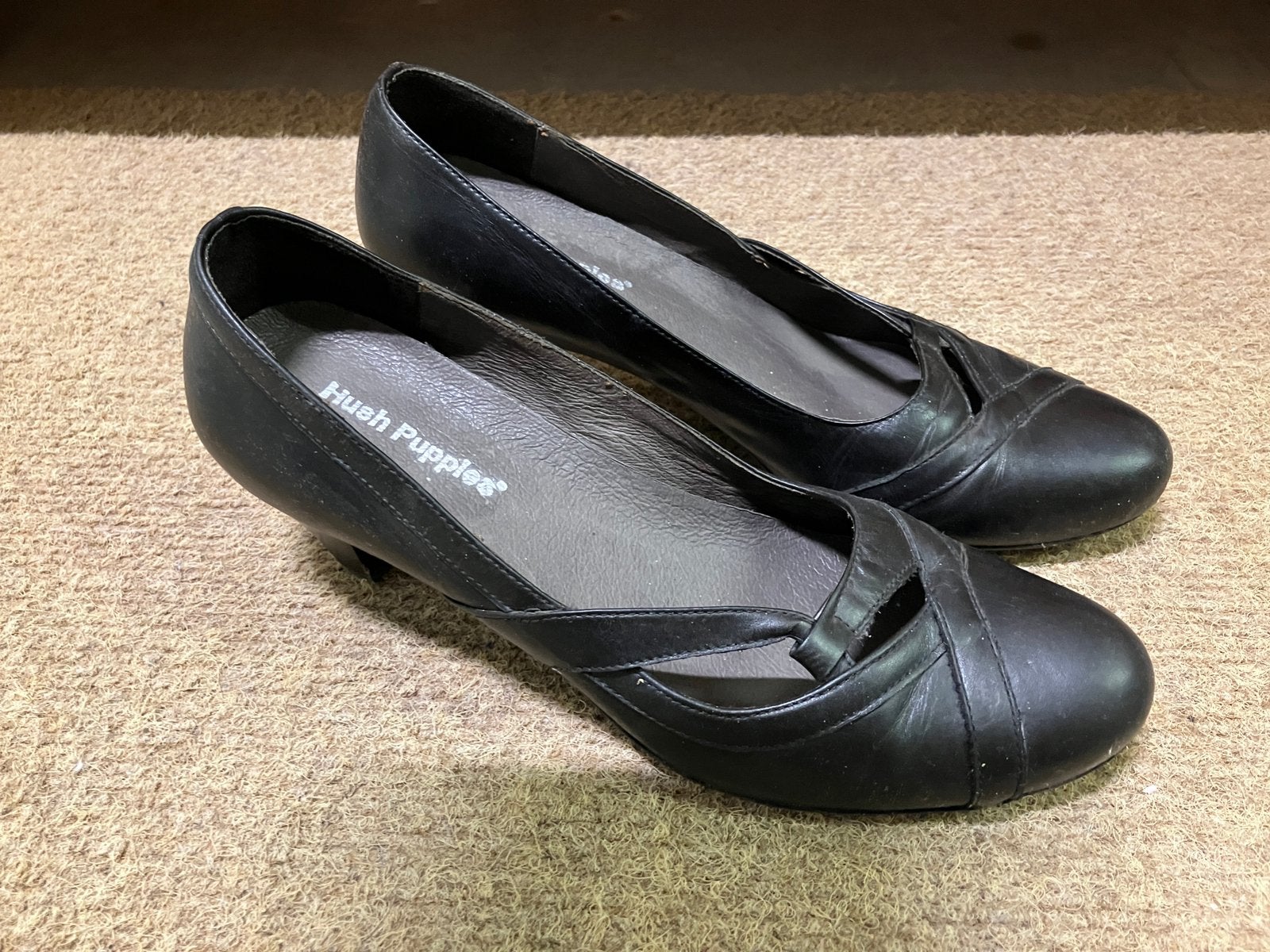 Hush Puppies bruine lage pumps maat 41, Enlèvement ou Envoi, Comme neuf, Brun, Escarpins