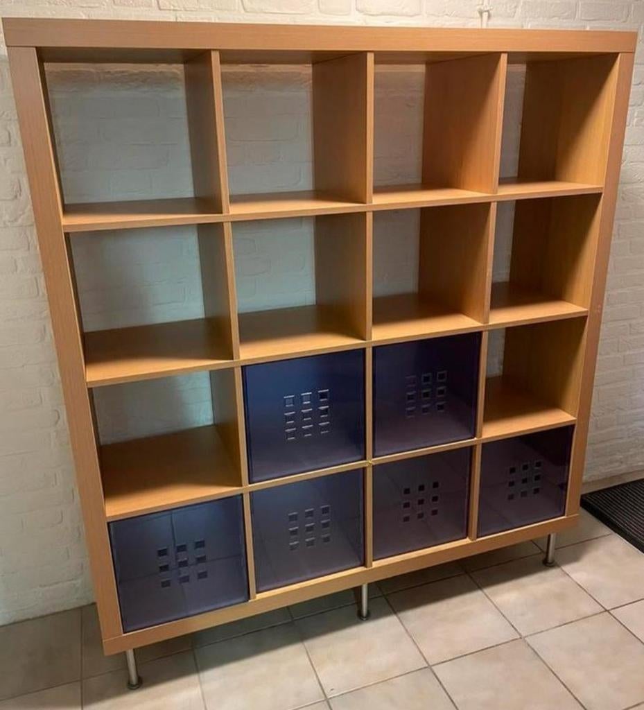 16 vaks Expedit kasten in beuken, Ophalen