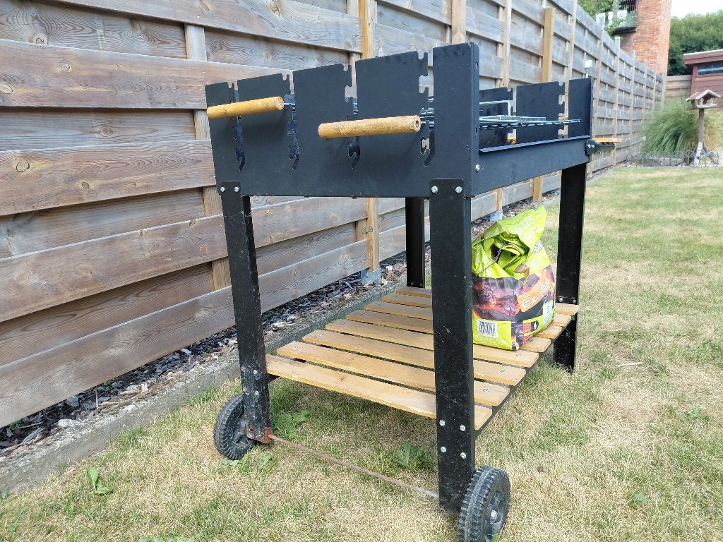BBQ, Tuin en Terras, Houtskoolbarbecues, Ophalen, Gebruikt, Niet bekend
