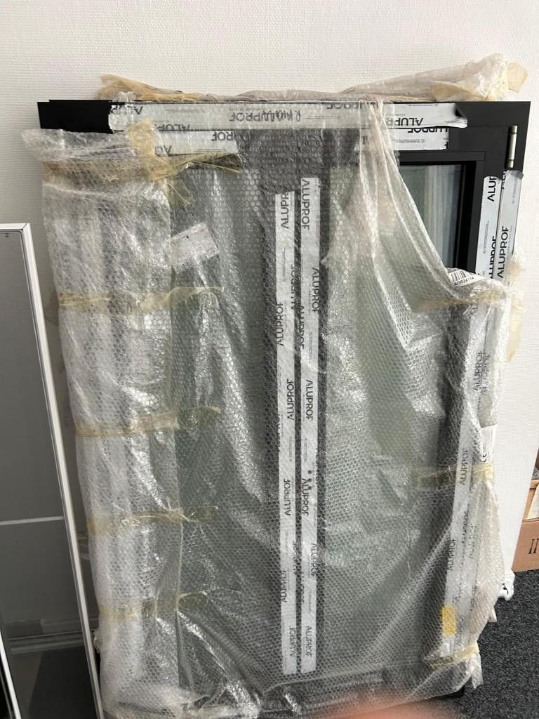 ALU nieuw zwart raam 1040x1720, Doe-het-zelf en Bouw, Raamkozijnen en Schuifdeuren, Raamkozijn, 150 tot 225 cm, Inclusief glas