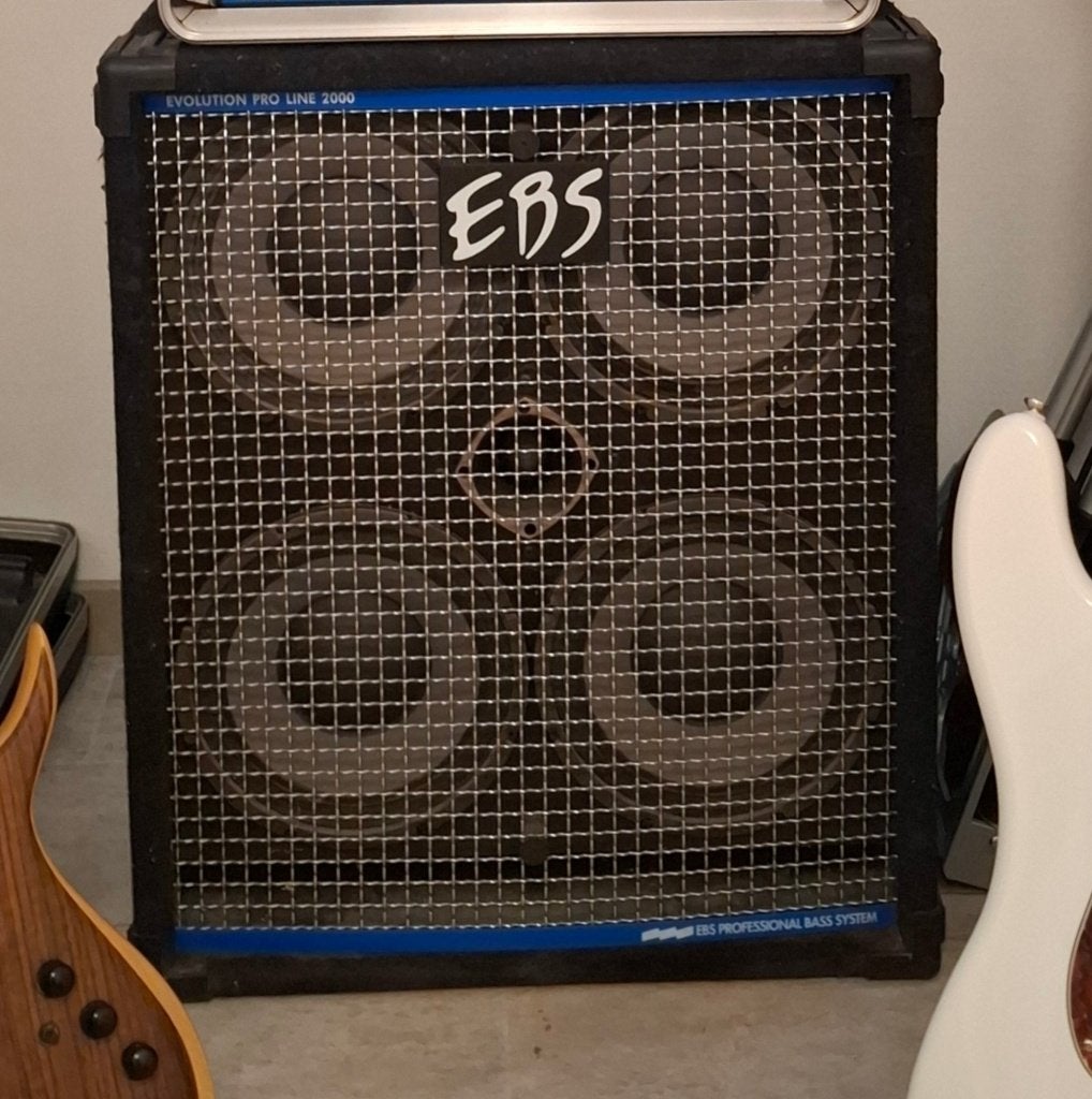 TR: EBS proline 410 ruilen voor 1x15 of multi effect?, Musique & Instruments, Amplis | Basse & Guitare, Comme neuf, Guitare basse