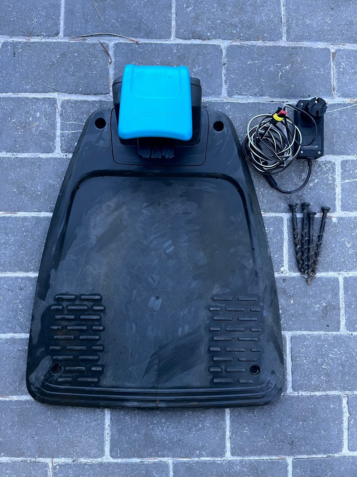 Station de charge robot tondeuse Gardena, Jardin & Terrasse, Enlèvement, Comme neuf