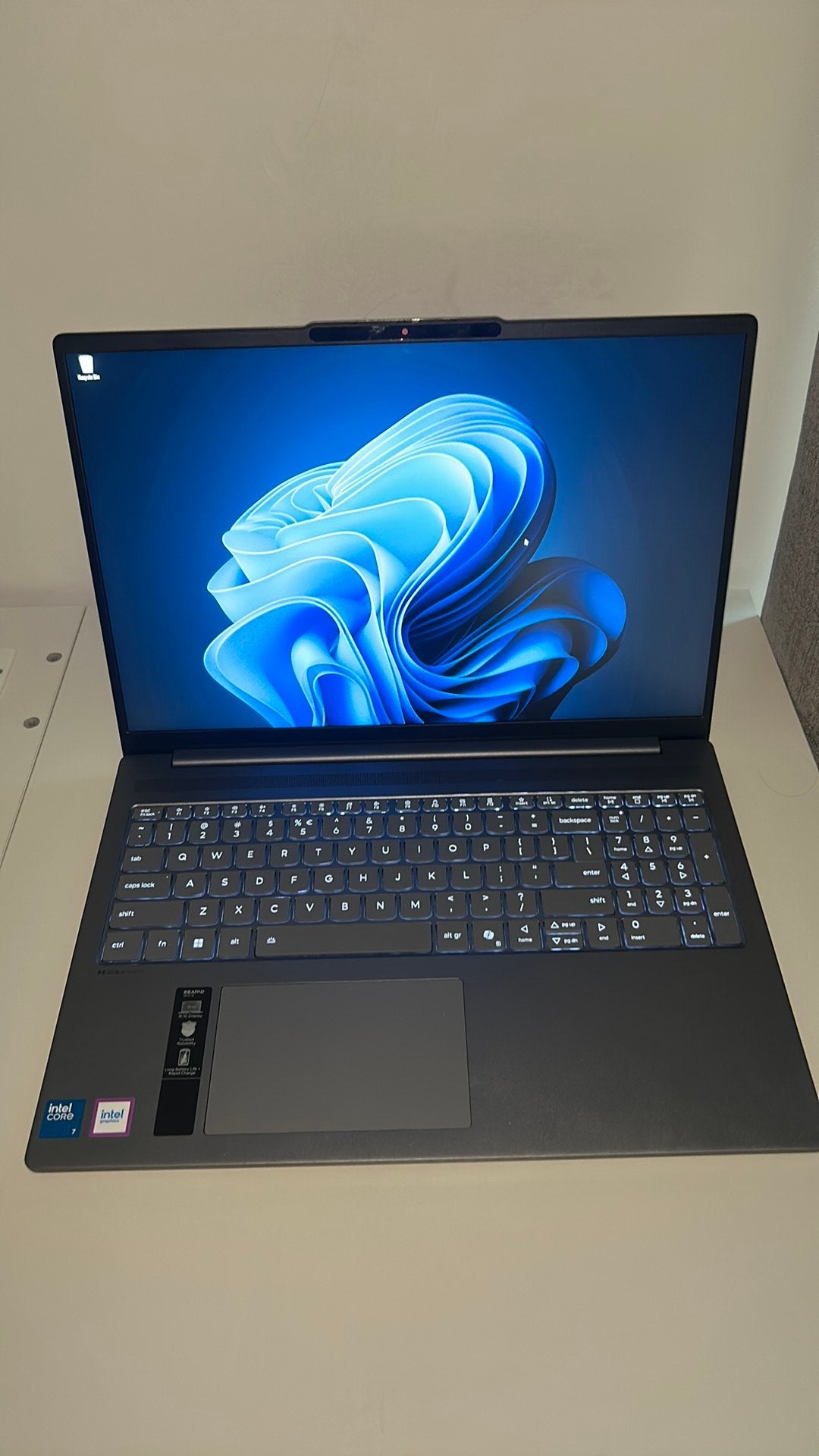 Lenovo IdeaPad Slim 5 16"  Core Ultra 5 16GB RAM  1TB, Computers en Software, Ophalen, Qwerty, Zo goed als nieuw, Gaming