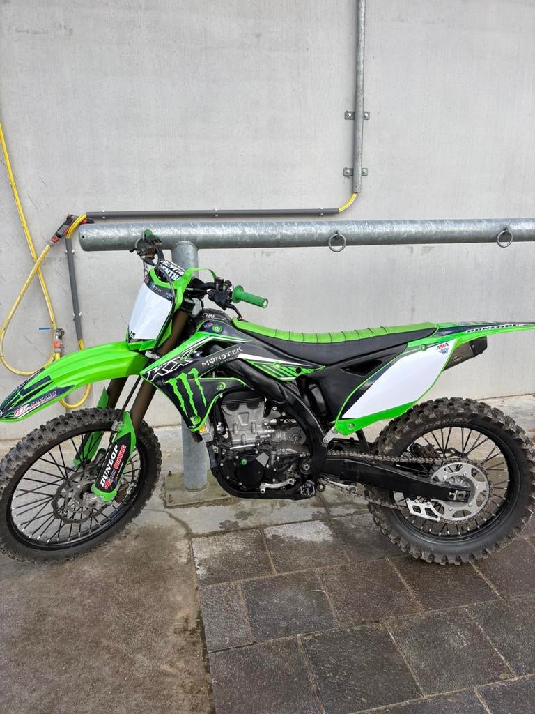 Kawasaki kxf 450 2020, Fietsen en Brommers, Ophalen, Zo goed als nieuw