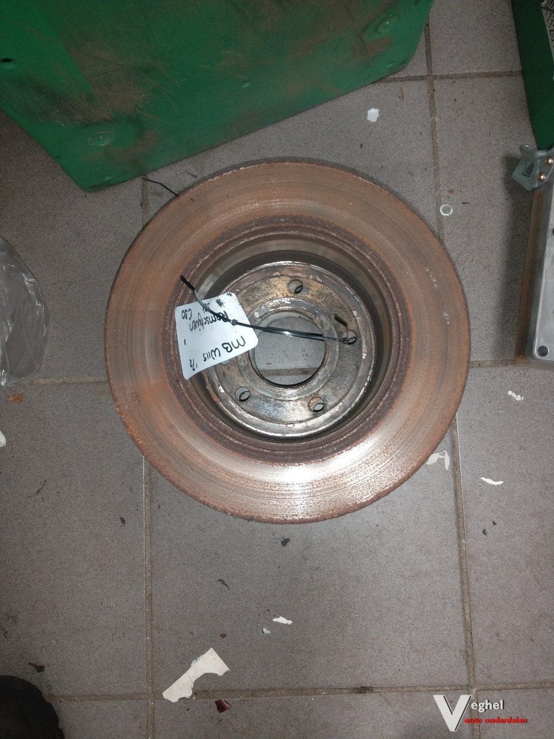 rem schijven set achter Mercedes w115 benzine, -, Utilisé, -, -