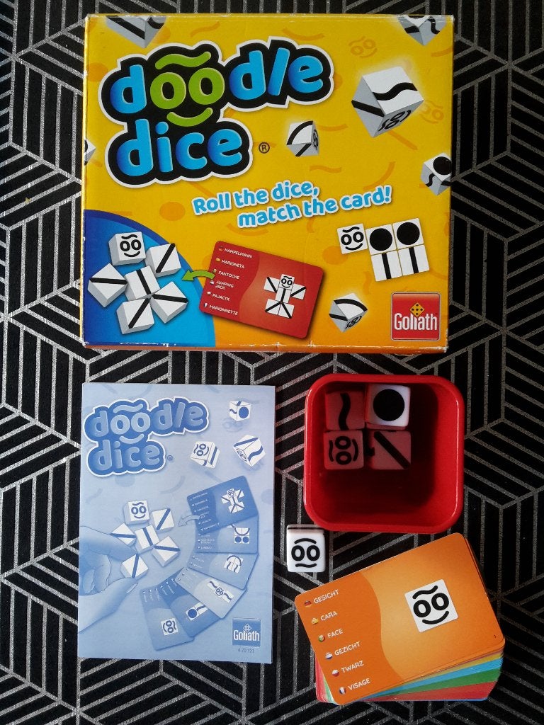 Nieuw spel Doodle Dice, 2-6 spelers, 6+, + 1 gratis promo, Hobby en Vrije tijd, Ophalen of Verzenden, Zo goed als nieuw, Goliath