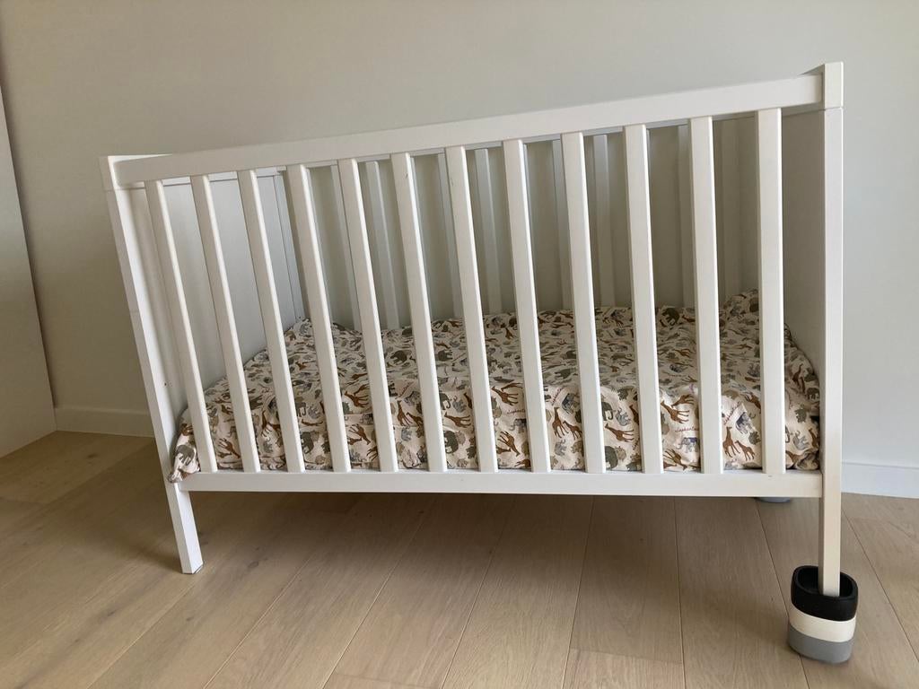 Babybed Sundvik met matras, Enlèvement, Comme neuf