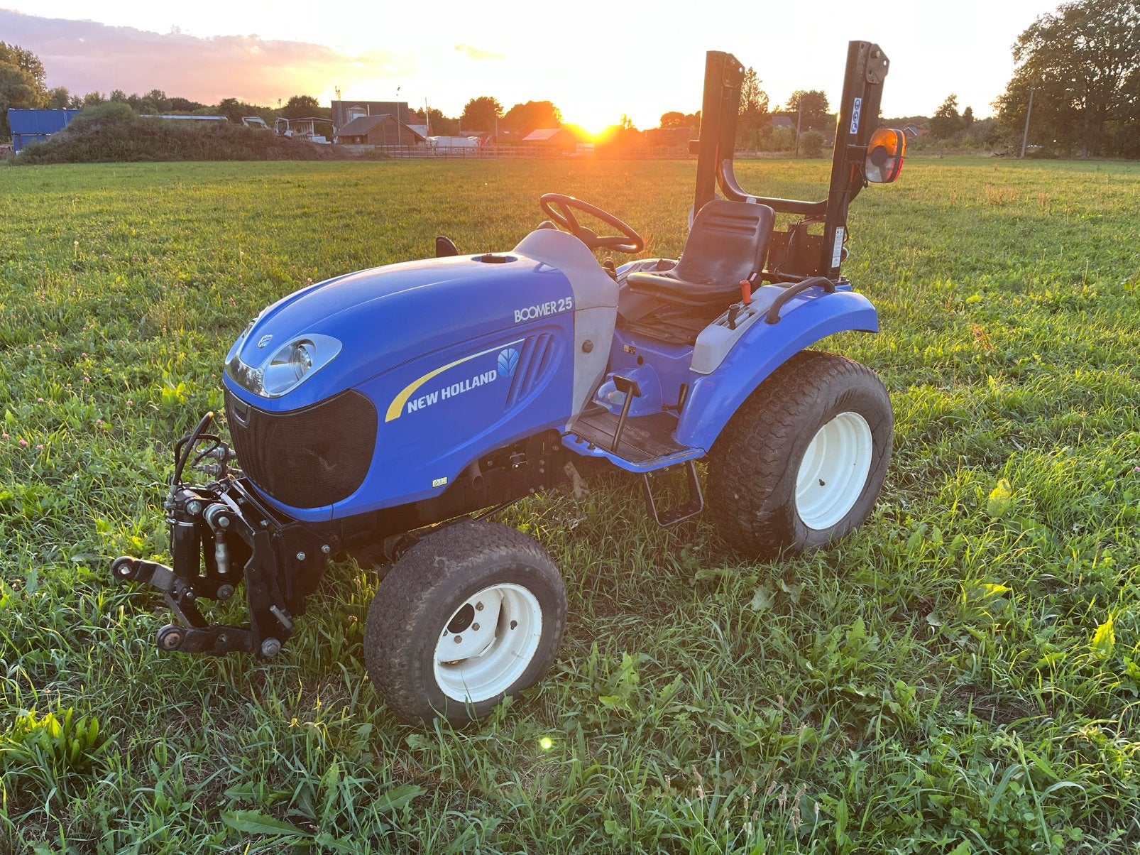 New holland boomer 25, Zakelijke goederen, Ophalen of Verzenden, New Holland