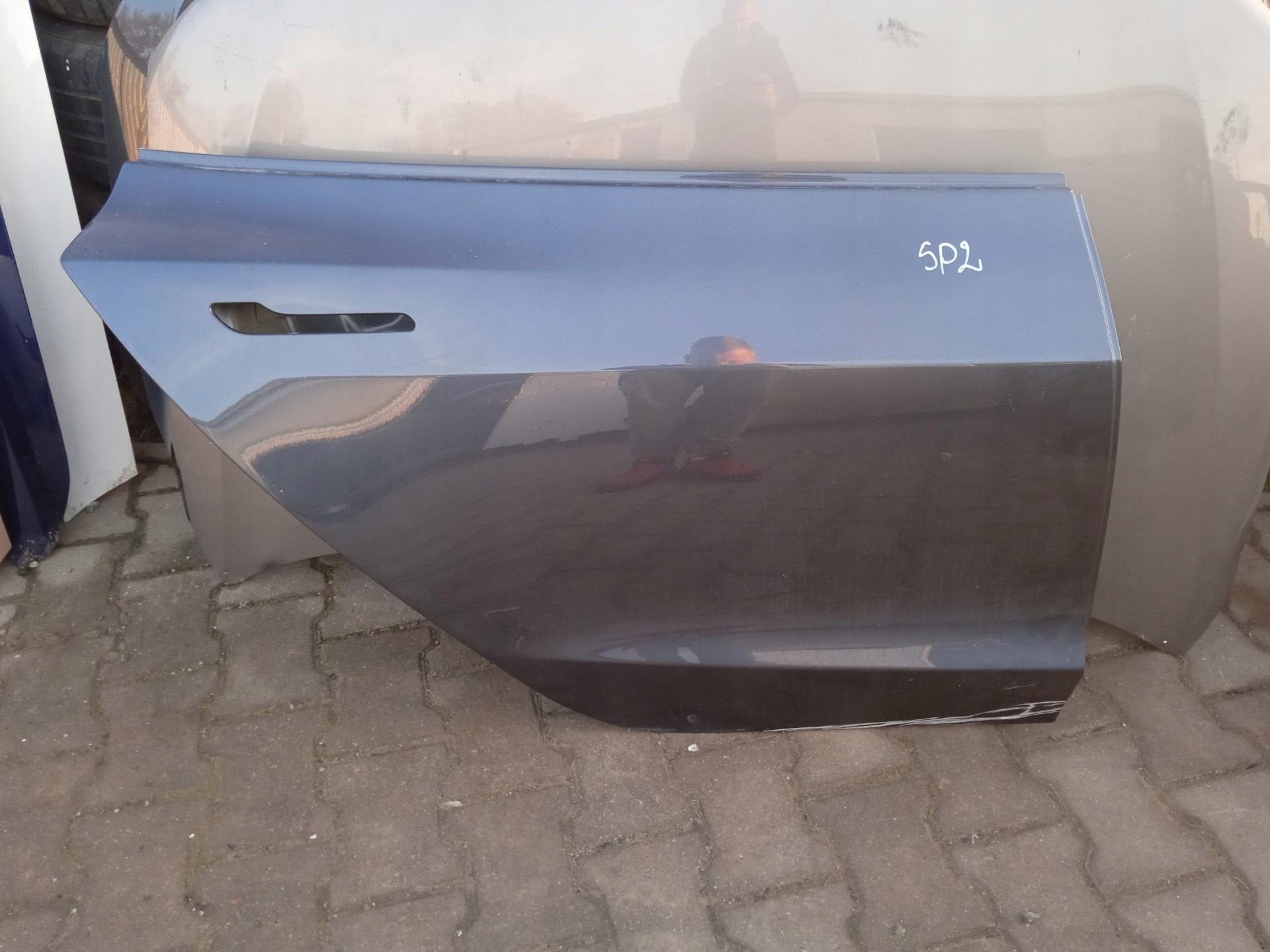 Tesla 3 Portier Rechts, Deur, Tesla, Inc., Tesla Road 1
78725  Austin, Gebruikt