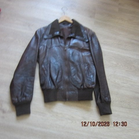 TE KOOP LEREN HERENJAS MAAT M ZIE FOTO, Ophalen, Zo goed als nieuw, Maat 48/50 (M), Bruin