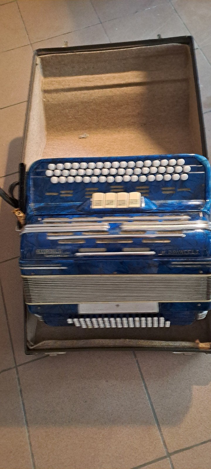 Accordiola, Ophalen, Accordiola
