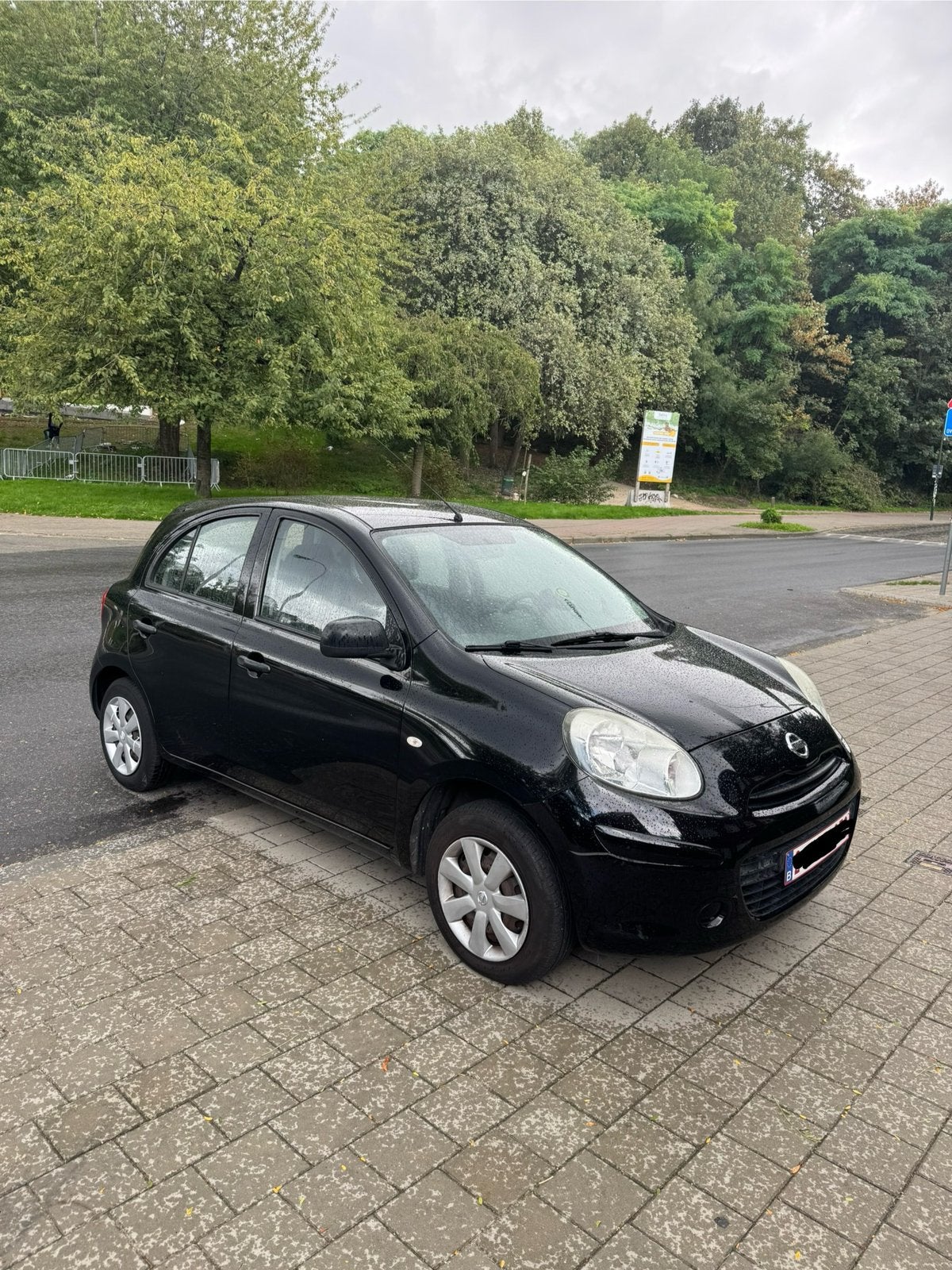 Nissan micra 1.2i airco 2011 113000km!!!!, Autos, Nissan, Euro 5, Achat, Noir, 5 portes