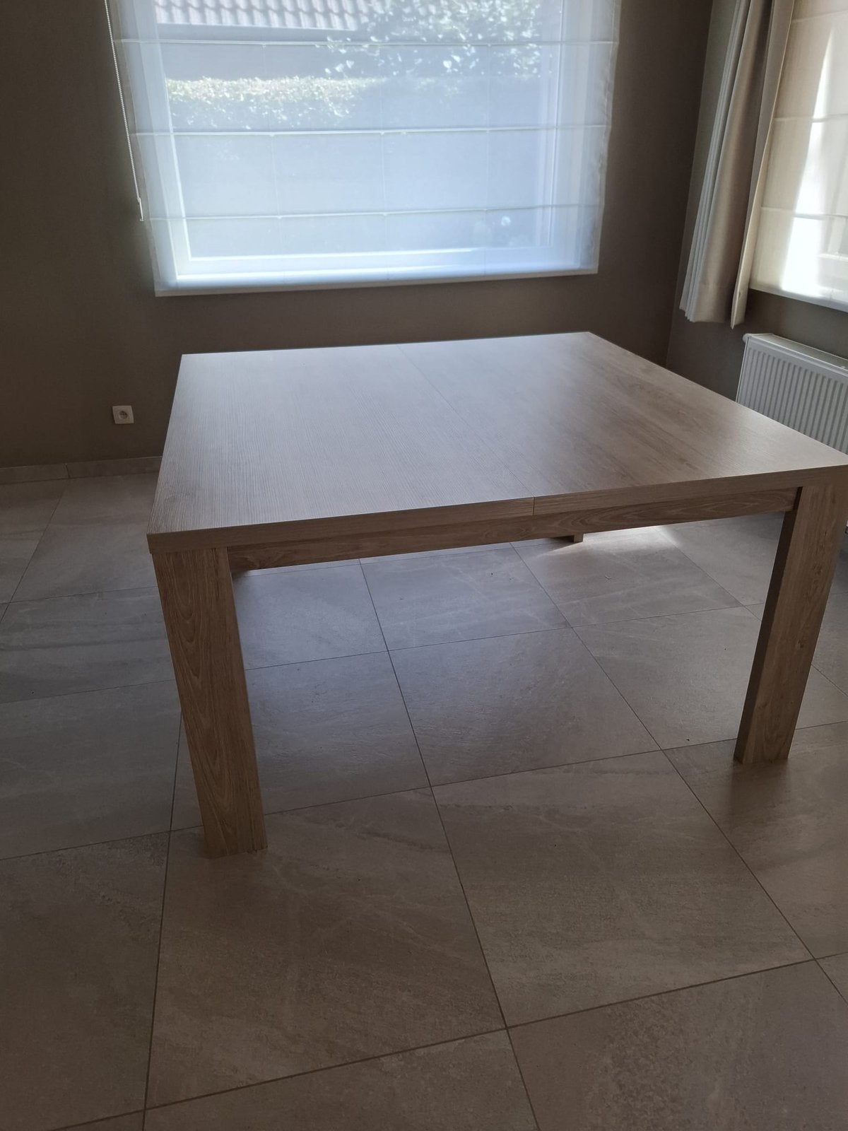 Tafel, Enlèvement, Comme neuf, Carré
