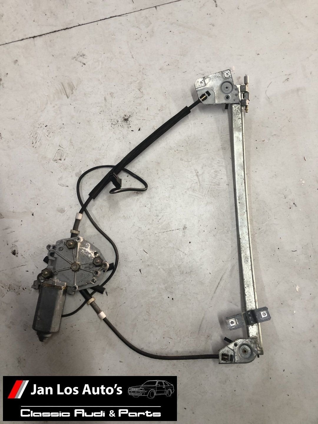 Audi 100 C3 200 V8 elektrisch raammechanisme  rechts achter, Gebruikt, -, -, -