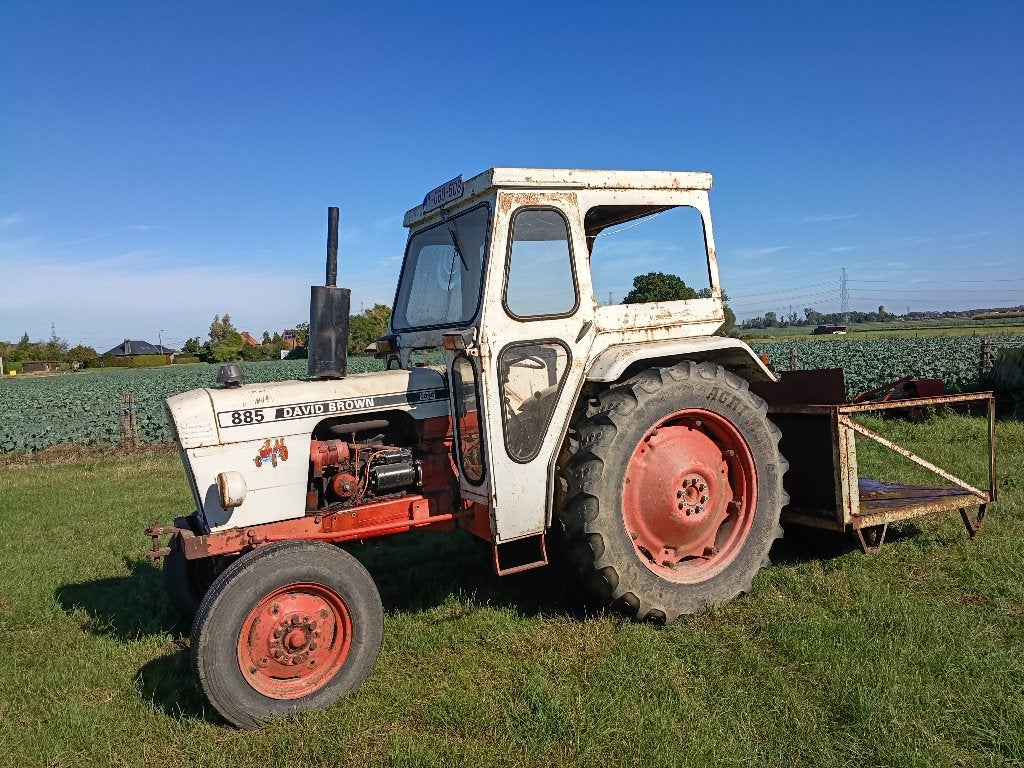 Tractor David Brown 885 met liftbak en weidebloter, Enlèvement, Oldtimer/Ancêtre, 5000 à 7500