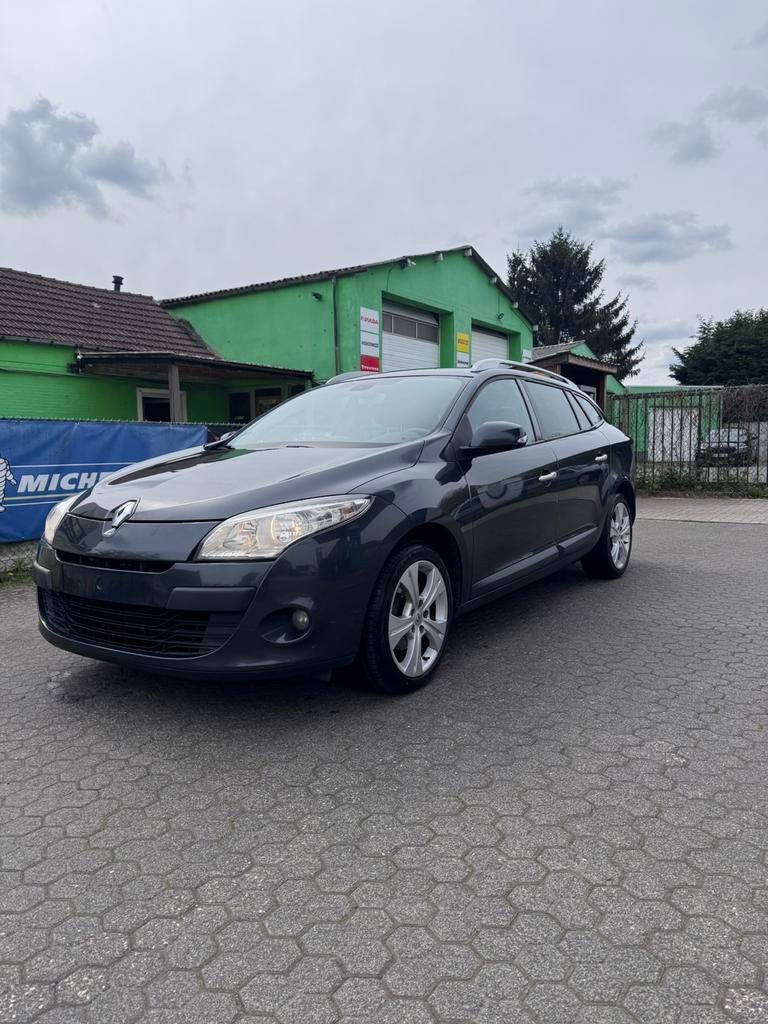 Renault Megane 1.5dCi (2011) Navi Airco gekeurd vvk, Autos, Renault, Particulier, Mégane, Air conditionné, Diesel, Euro 5, Break