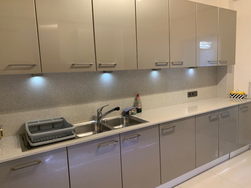 Volledig ingerichte keuken, Huis en Inrichting, Ophalen, Bruin, Dubbelwandige keuken, Composiet