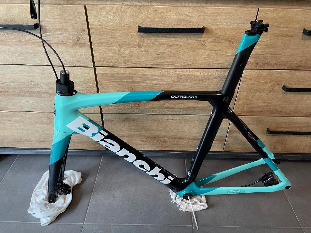 Bianchi Oltre XR4 disc, Fietsen en Brommers, Ophalen, 28 inch, Carbon, Heren