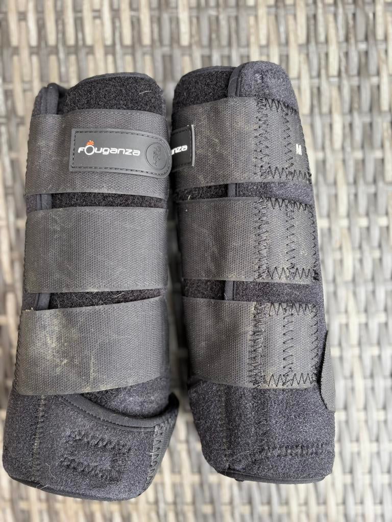 Fouganza neopreen beenbeschermers zwart paard - maat M, Ophalen, Gebruikt