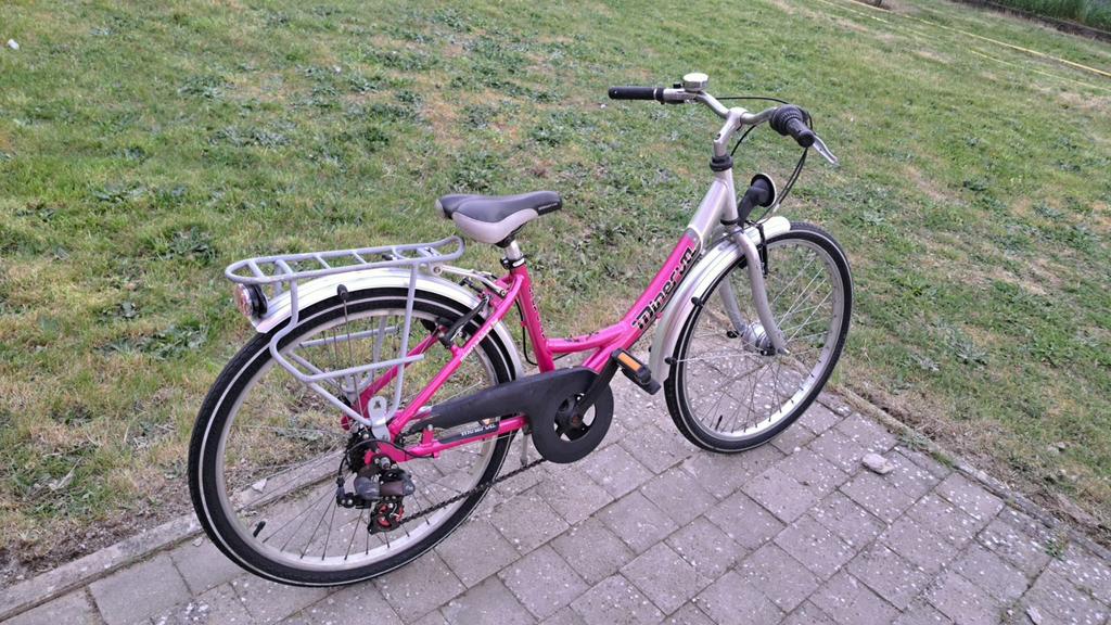 Meisjesfiets 24 inch, Ophalen, Zo goed als nieuw, 24 inch, Versnellingen
