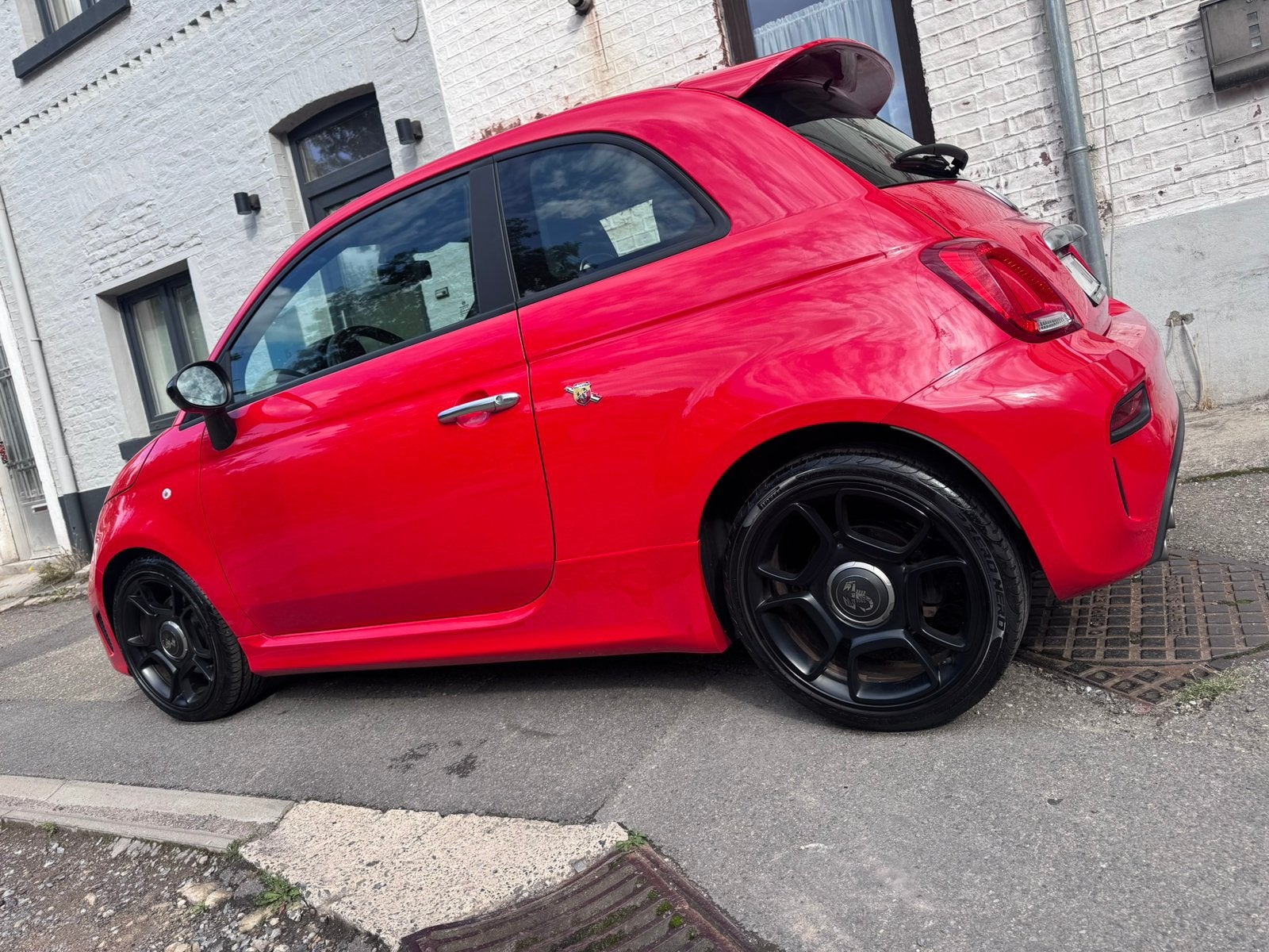 Abarth 595/ 2022/ 45MKM / 1er pro, Auto's, Zwart, Overige bekleding, Android Auto, Handgeschakeld